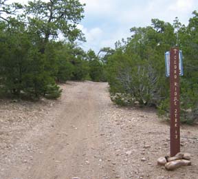 Cedro Ridge Trailhead